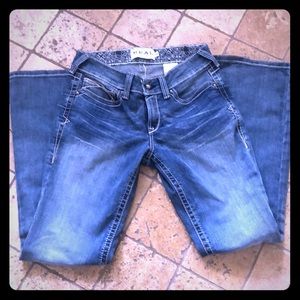 Ariat size 29 blue jeans. Worn only a few times.